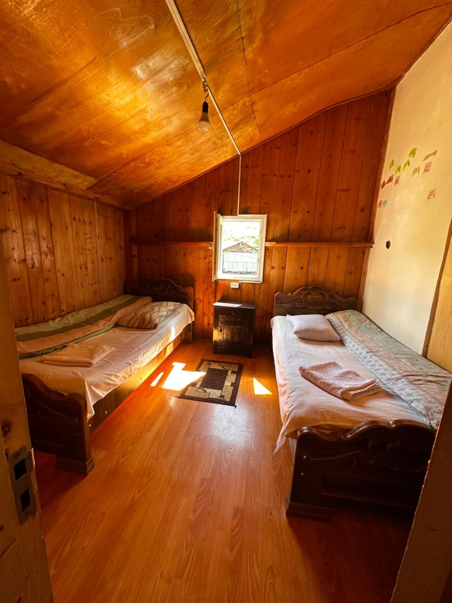 Guesthouse Angelina Ushguli Extérieur photo